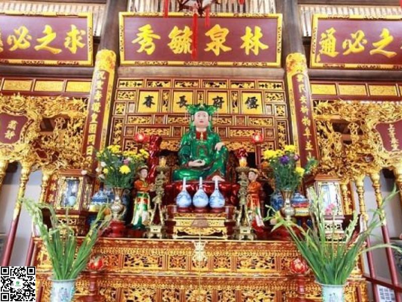 Lễ Khấn Tại Đền Công Đồng Bắc Lệ
