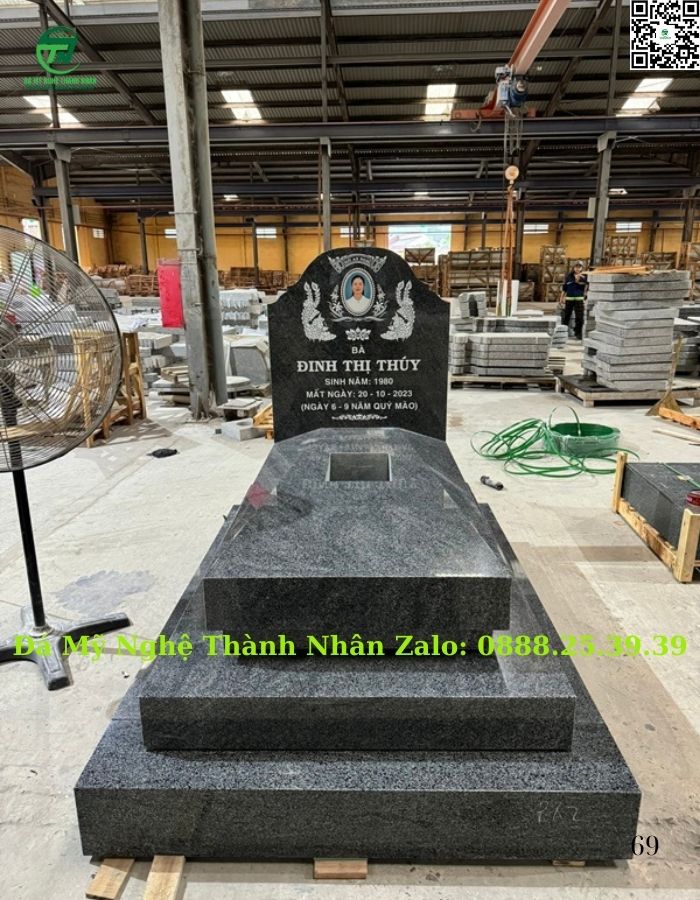 Bia Mộ Đá Hoa Cương Bán Ở Bắc Ninh