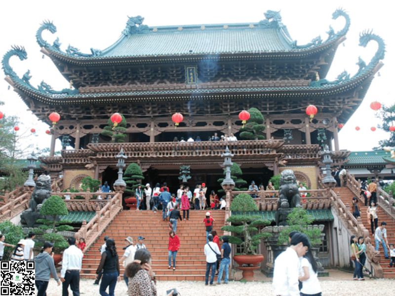Văn Khấn Khi Đi Chùa