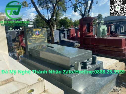 Mộ Đá Nguyên Khối Tại Lai Châu