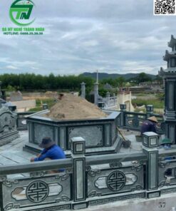 Bảo Quản Và Vệ Sinh Lăng Mộ Đá Tại Bình Thuận
