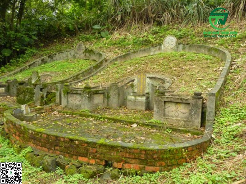 Mồ Mả Kết
