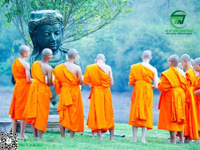 Kinh Tam Bảo Là Gì? Ý Nghĩa, Lời Kinh Và Cách Tụng Chuẩn✔️ Phương Pháp Tụng Kinh Tam Bảo Đúng Cách Và Trang Nghiêm